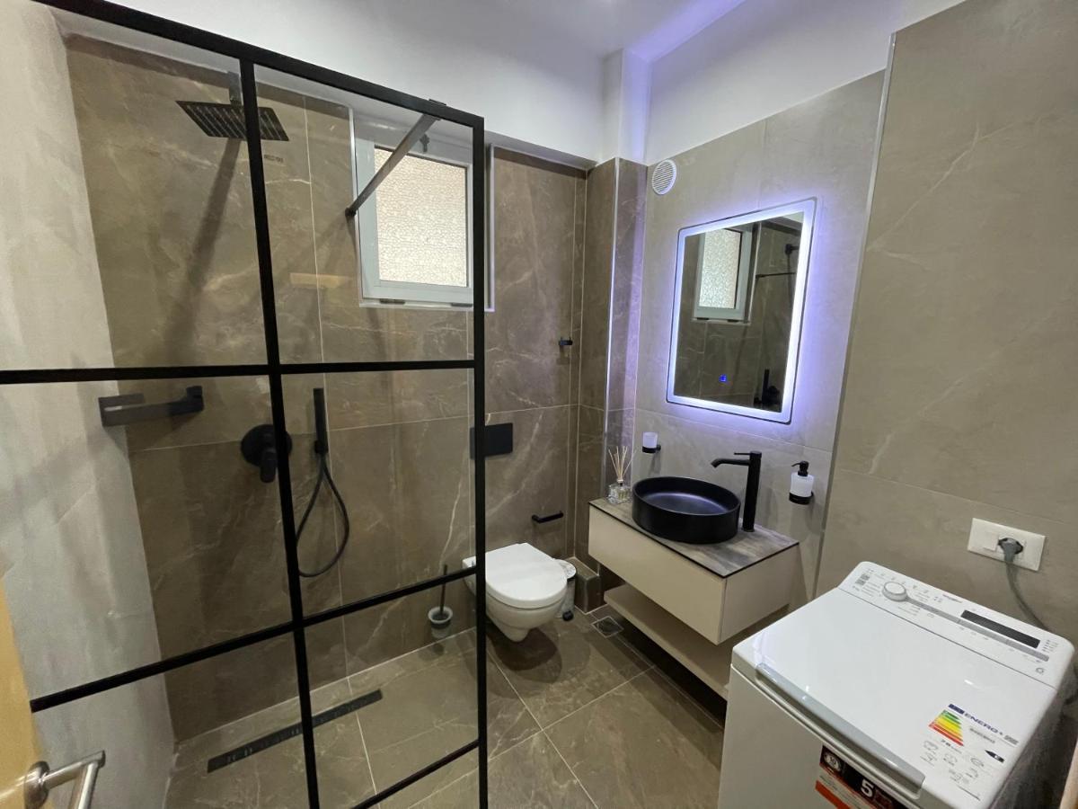 Saranda Central Apartment Buitenkant foto